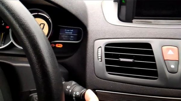 ОШИБКА Service required  Меган 3 Megane III