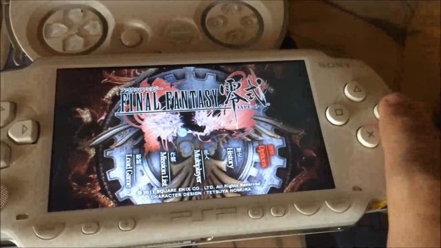 PSP: Running the english patched Final Fantasy Type-0 смотреть онлайн