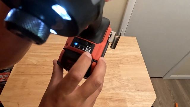 Milwaukee FUEL 2953-20 Impact Driver Tutorial смотреть онлайн