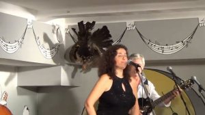 Маричель  Родес «Отцвели хризантемы»