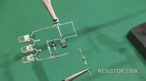 Топ 5 простых электронных самоделок (BC547 транзистор, TRIAC, RGB светодиод, фотодиод)