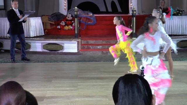 Студия танца "Карамель" на Кубке РТС по Артистическому танцу. 23 октября 2016г. смотреть онлайн