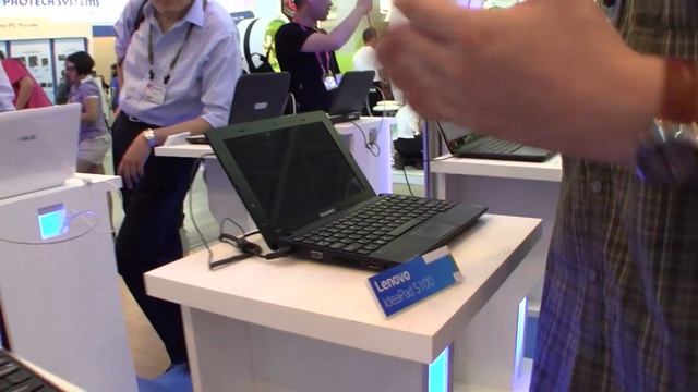 Lenovo Ideapad S100 MeeGo Netbook Hands On and first impressions смотреть онлайн