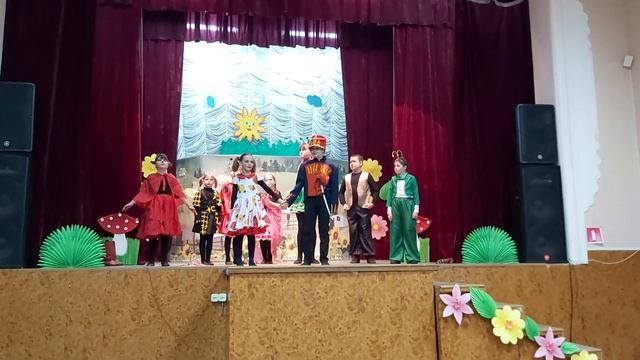 N2 спектакль по мотивам сказки "Муха Цокатуха" К.И.Чуковского смотреть онлайн