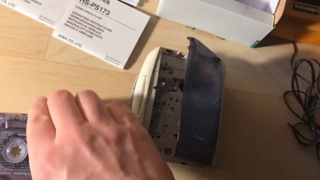 Wow! Unboxing Aiwa vintage cassette player HS-PS173 смотреть онлайн