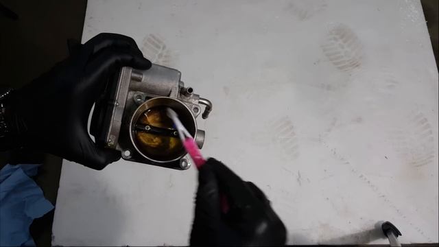 How-to Fix Low Idle on Your Car (Clean Electronic Throttle Body) Check Engine VSC смотреть онлайн