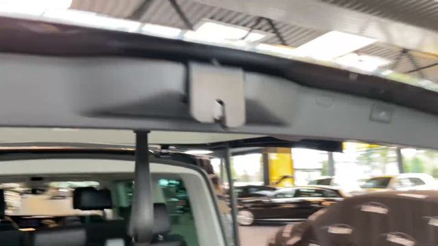 19293 Volkswagen T6.1 Transporter T6.1 2.0 TDI Multivan Highline