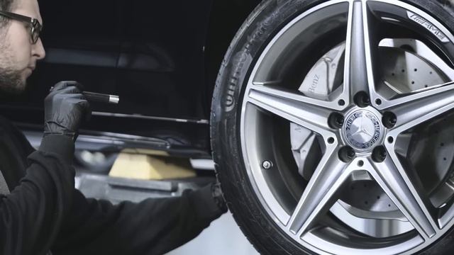 Service B eftersyn af Mercedes-Benz | Ejner Hessel смотреть онлайн
