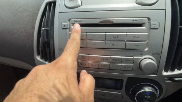 1998 SE HYUNDAI HI CHLA RAHE HAI..!!! |2011 i20 Review| смотреть онлайн