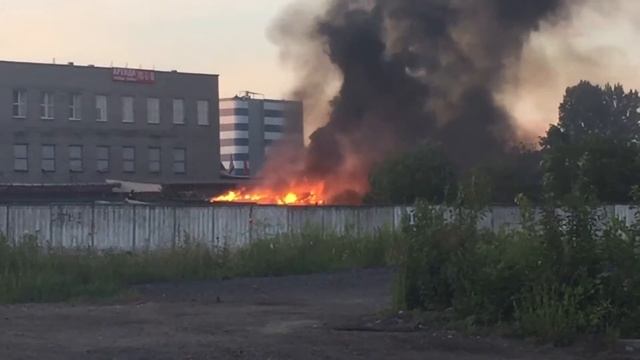Пожар 21.06.16 Портовая улица Санкт-Петербург смотреть онлайн