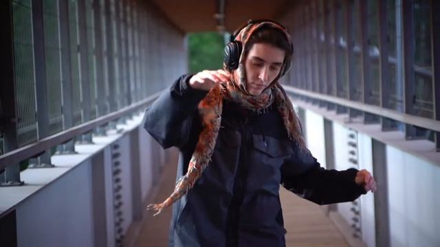 Про наушники смотреть онлайн