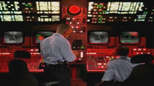 Command and Conquer: Red Alert 2 - Intro (HD) смотреть онлайн
