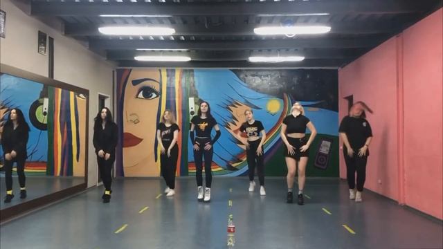 [DANCE PRACTICE] EVERGLOW (에버글로우) - DUN DUN Dance Cover by Loveless Radiance смотреть онлайн