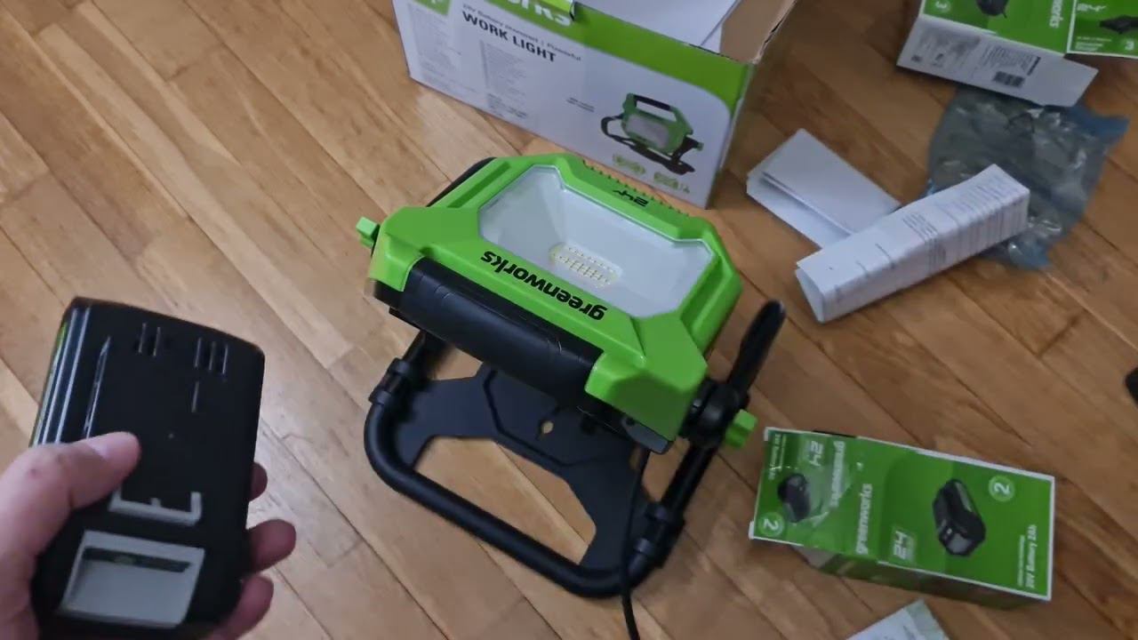 Как я тестировал светодиодный аккумуляторный фонарь Greenworks G24WL смотреть онлайн