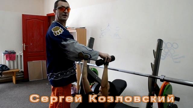 Семинары Практика Техника выполнения упражнений Грудные 2 смотреть онлайн