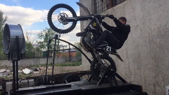 вилли машина stuntex.ru KTM 125 SX смотреть онлайн