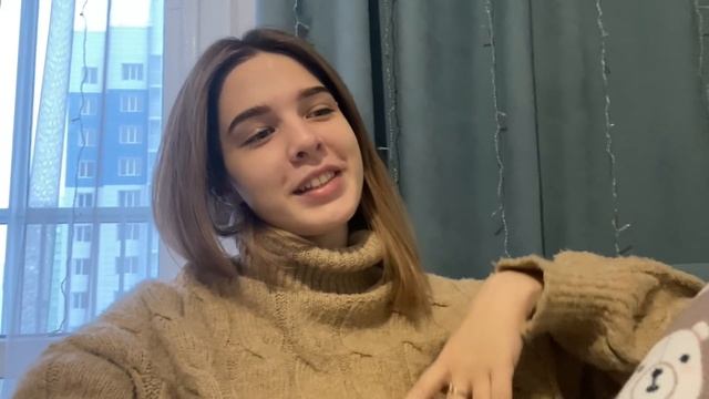 Новый цвет волос, друзья и предновогодняя атмосфера смотреть онлайн
