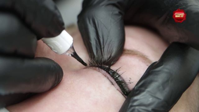 Перманентный макияж. Стрелка с растушёвкой. До и после смотреть онлайн