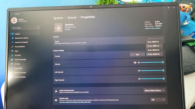 Are the speaker's any good ?? - Honor Magicbook X16 смотреть онлайн