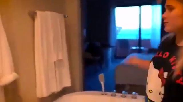 ДОРОГОЙ ОТЕЛЬ СУТКИ ЗА 1000$ Atlantis the palm РУМ ТУР КОМНАТЫ МОЕЙ МЕЧТЫ В ДУБАЙ смотреть онлайн