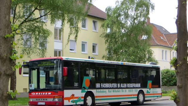 [Sound] Bus Setra S 315 NF (UN-KS 1088) der Fa KS-Reisen GmbH, Fröndenberg (Kreis Unna) смотреть онлайн