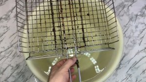 ОТЧИСТИТЬ РЕШЕТКУ ДЛЯ ГРИЛЯ - ЛЕГКО И ПРОСТО!!! Чистка сетки для гриля или барбекю.