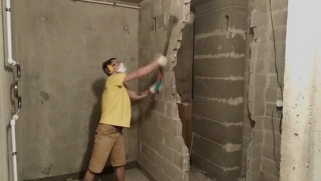 НАЧАЛО РАБОТ НА ОБЪЕКТЕ (ДЕМОНТАЖ ПЕРЕГОРОДОК) | Ремонт квартир в СПБ смотреть онлайн