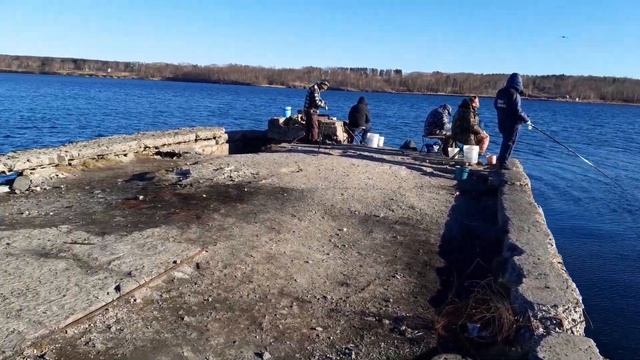Хабаровский край, Солнечный день ,Заветы Ильича на старом пирсе, рыбалка 2021 смотреть онлайн