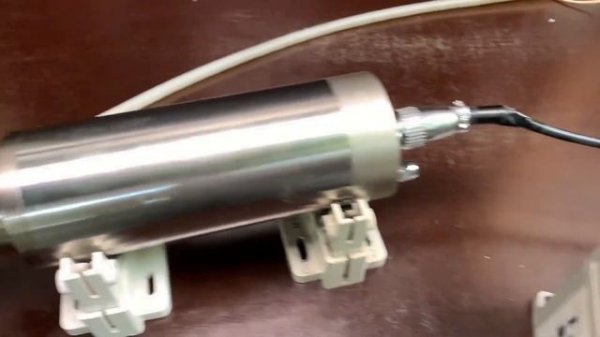 Шпиндель фрезерного станка 2.2 кВт GDZ-80-2.2B ER20 для деревообработки