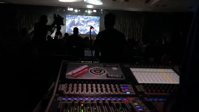Digico SD8 + Waves plugins live mixing смотреть онлайн