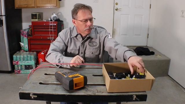 Tool Bag Tuesday - Dymo Rhino Label Maker смотреть онлайн