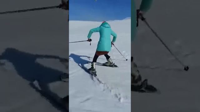 Первый раз на лыжах:-)) смотреть онлайн