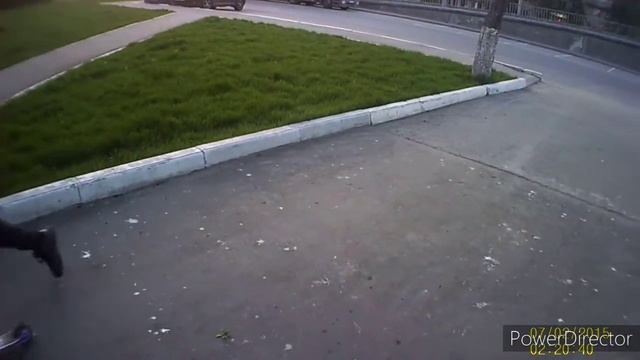 Трюки на самокате (нарезка) смотреть онлайн