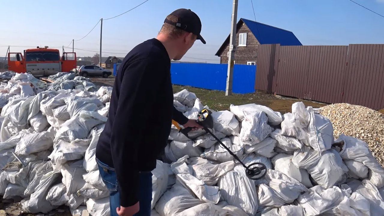 КУПИЛ МЕТАЛЛОИСКАТЕЛЬ НА ЧЕРМЕТ МД-4080 /ТЕСТИРУЕМ С ДРУЗЬЯМИ/ смотреть онлайн