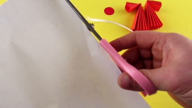 Как Сделать АНГЕЛА ИЗ БУМАГИ. Рождественский Ангелочек Своими Руками. Оригами из бумаги. Origami смотреть онлайн