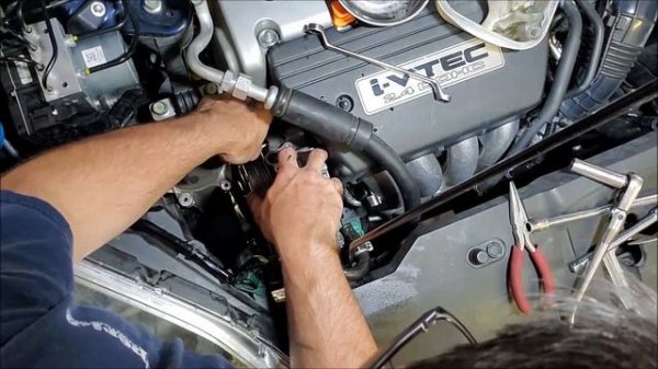 Replace Honda CRV Power Steering Pump