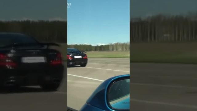 Chevrolet Corvette ZR1 brutalized by Mercedes SL65 AMG Black Series V12 BiTurbo #vette #corvette смотреть онлайн