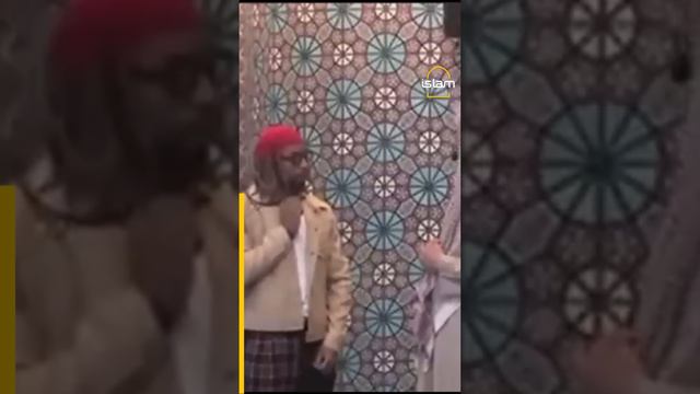 Moment rapper Lil Jon converts to Islam at LA mosque смотреть онлайн