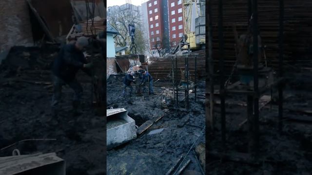 Буріння та заливання паль свай в м.Львів смотреть онлайн