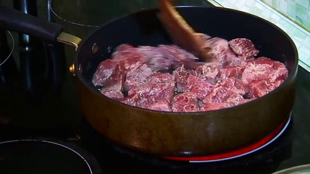 "Вкусный выходной": Готовим мясо в пиве смотреть онлайн