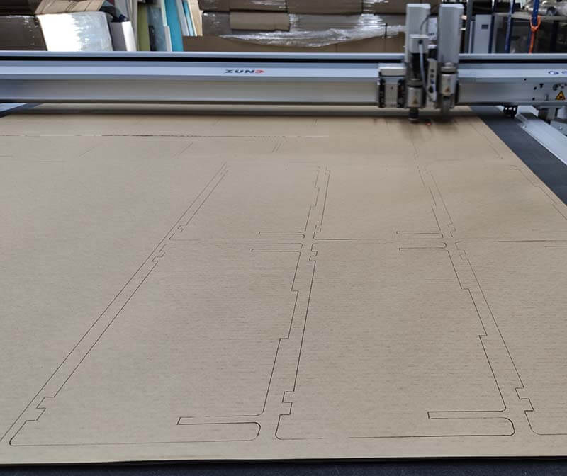 Плоттерная резка гофрокартона смотреть онлайн