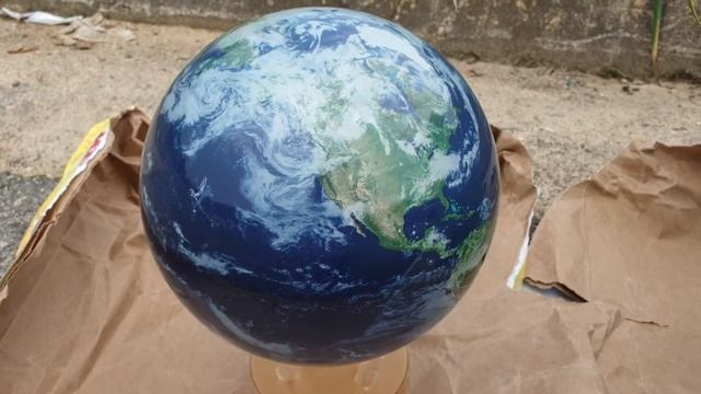 MOVA Globe earth with clouds 8.5" смотреть онлайн