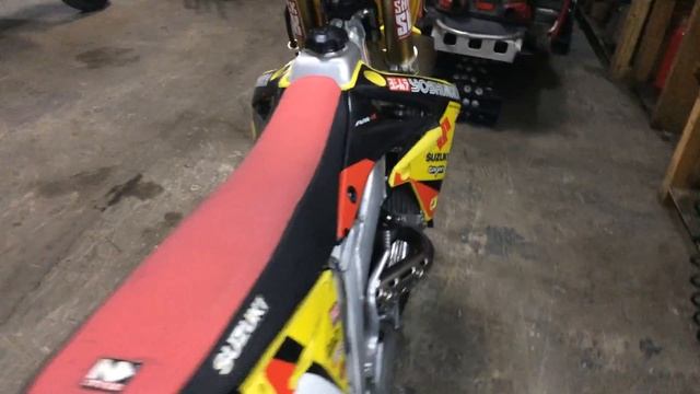 Suzuki RMZ450 (NMB11804) смотреть онлайн