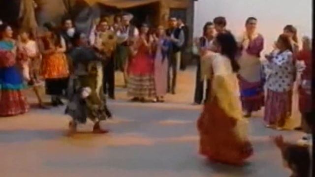 traditional gypsy wedding songs kalos (spanish gypsies) Alboreas. смотреть онлайн