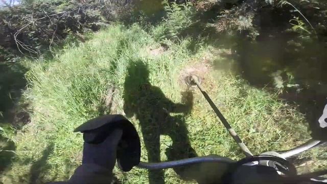 45 minutes de débroussaillage avec Stihl FS 410 / 45 minutes of brush cutting with Stihl FS 41 смотреть онлайн