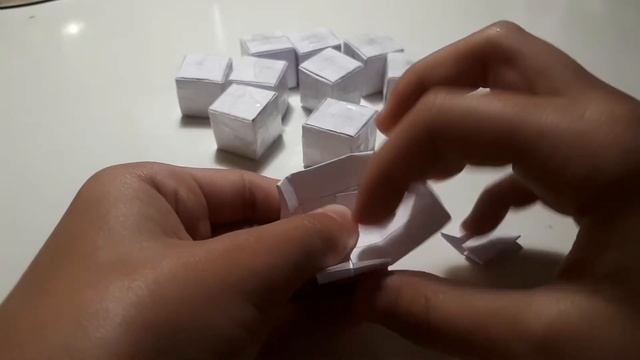 Оригами-кубик//Модель для урока геометрии и математики //Очень просто!// смотреть онлайн