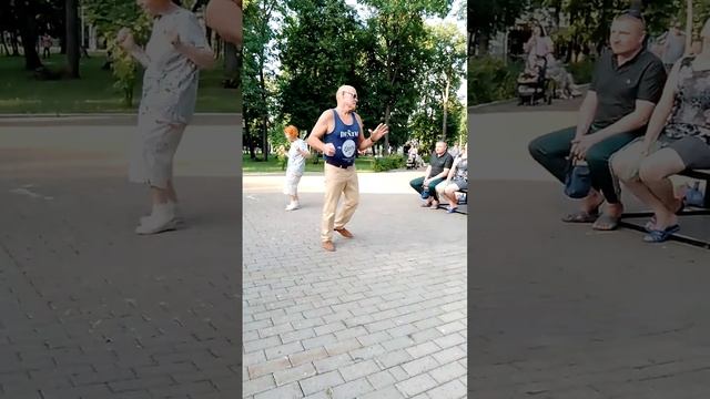 танцы кому заа! Саранск. Пролетарский парк. 4 августа 2023 год. смотреть онлайн