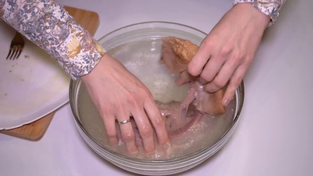 ПРАЗДНИЧНЫЙ САЛАТ Оливье с говяжьим языком - Сочный и такой ВКУСНЫЙ! смотреть онлайн