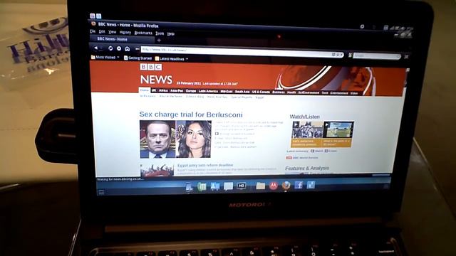 Motorola Atrix смотреть онлайн