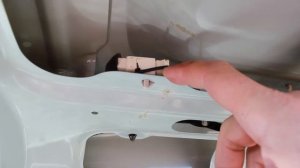 С чего начать ремонт подсветки номерного знака на HYUNDAI ACCENT седан MC